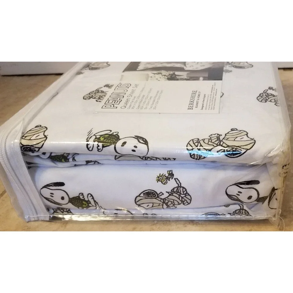 Peanuts Snoopy Berkshire QUEEN Sheet Set Mummy Skeleton Halloween Costume NEW‎